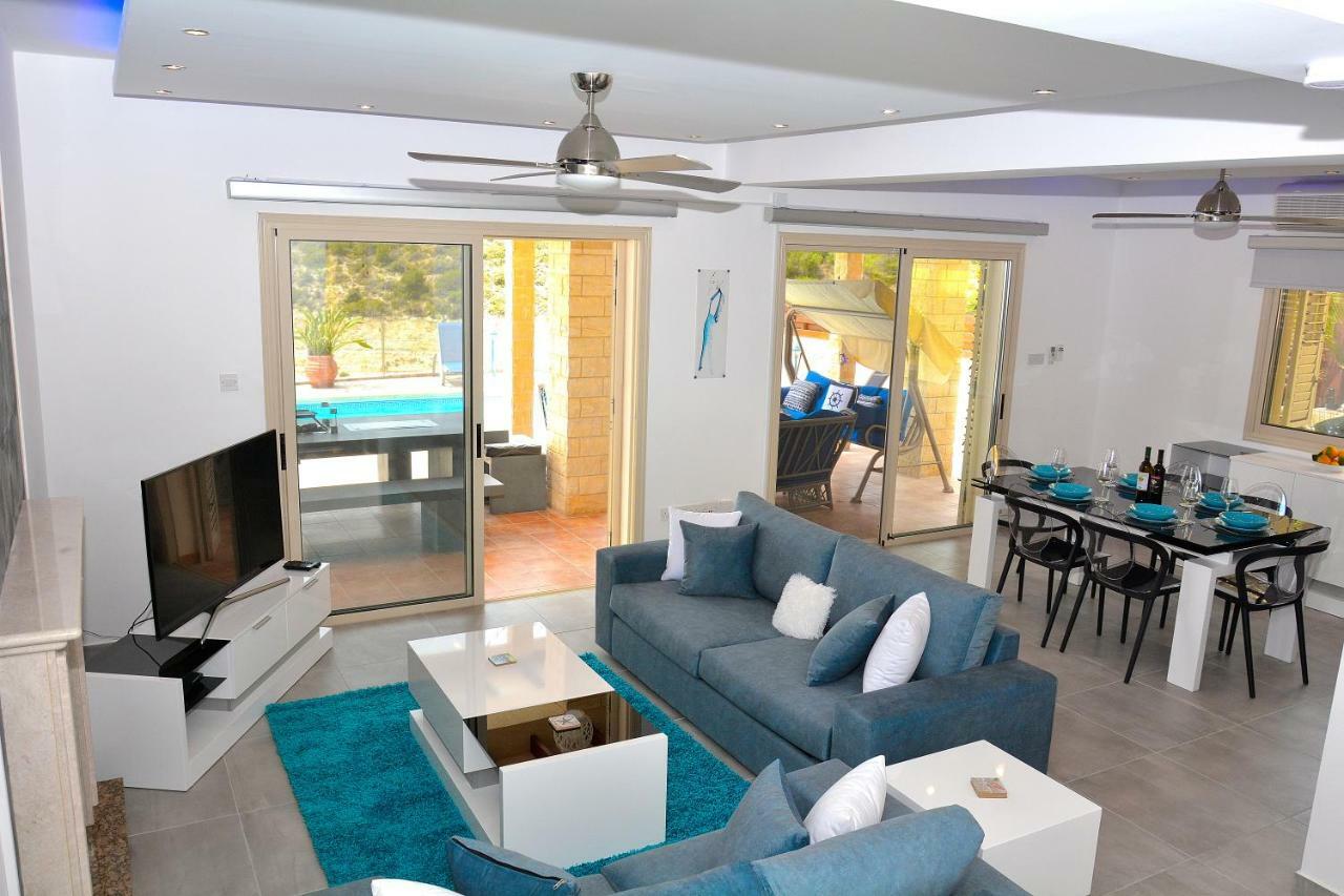 Villa Ocean Breeze Пейя Екстер'єр фото